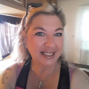 Meet your Posher, Beth